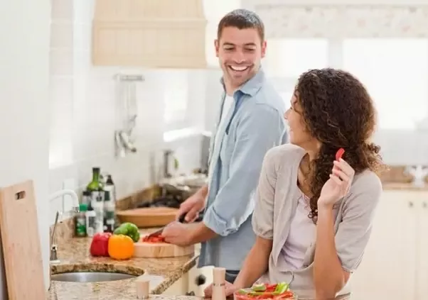Never Kill Your Dateâ¢: Helping Men Attract Ladies by Getting Leading Cooks within Kitchen